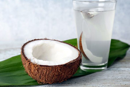 Woda kokosowa - Najlepszy wybór każdego sportowca?